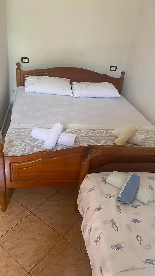 Affittacamere Besart Room Orikum Albania